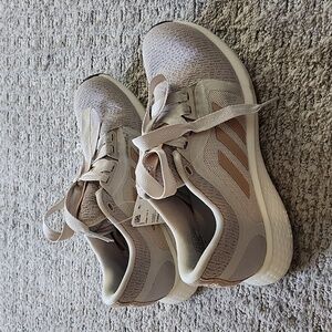 Adidas Edge Lux 4 Running Shoes